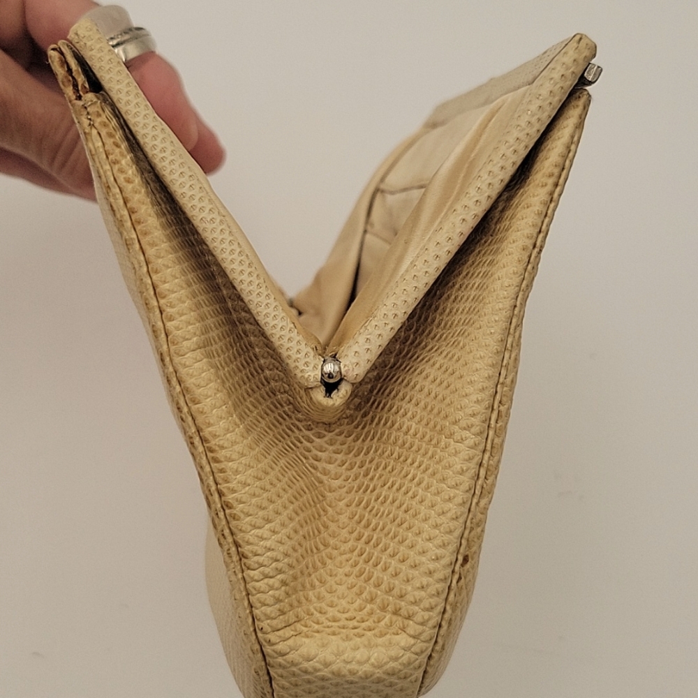 Vintage Judith Leiber Cream Lizard Clutch - Picture 8 of 11